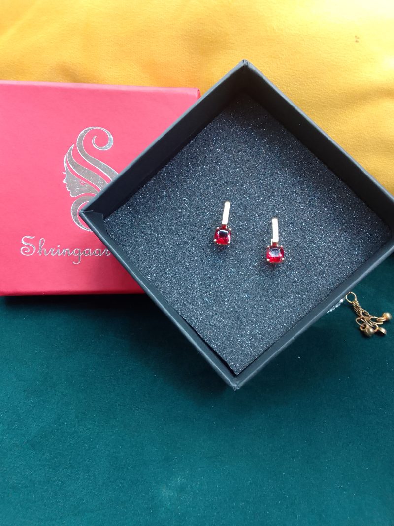 Red Crystal Stone Isha Earring - Image 2