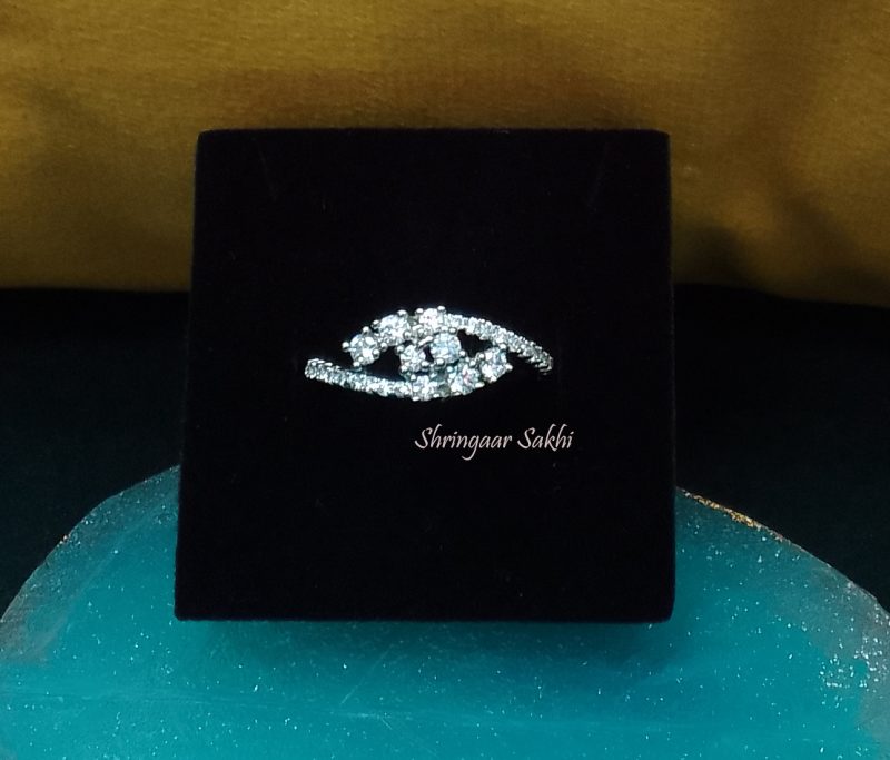 Tulip Silver Finger Ring - Image 3