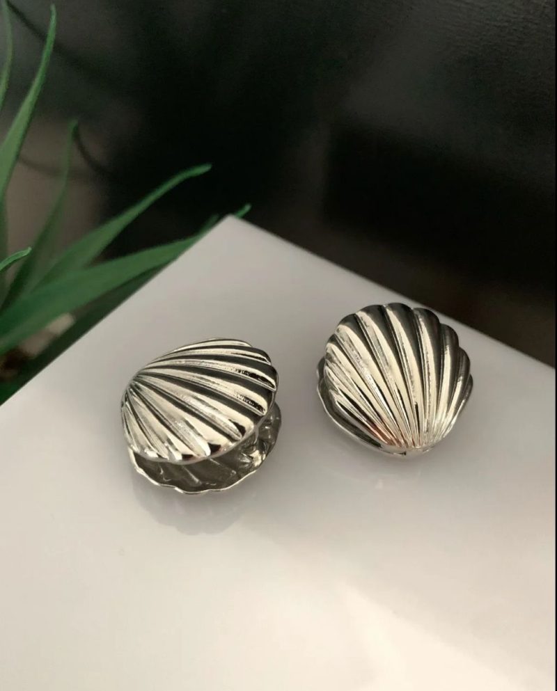 Front Back Silver Shell Stud Earring - Image 3