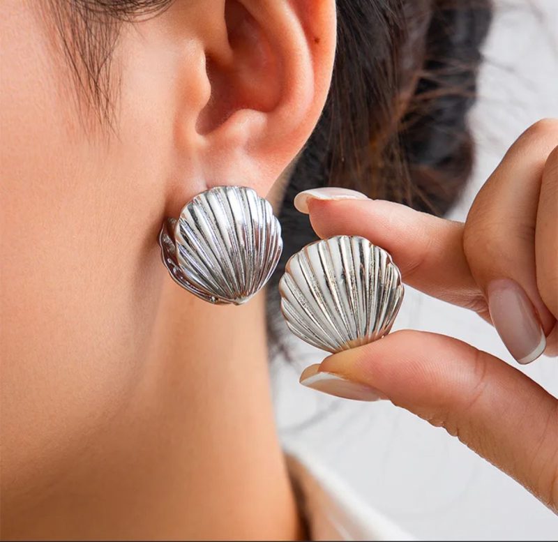 Front Back Silver Shell Stud Earring - Image 4