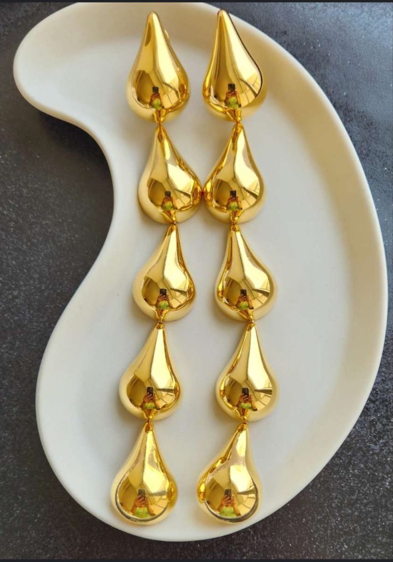 Golden Long Drop Shape Earring - Image 3