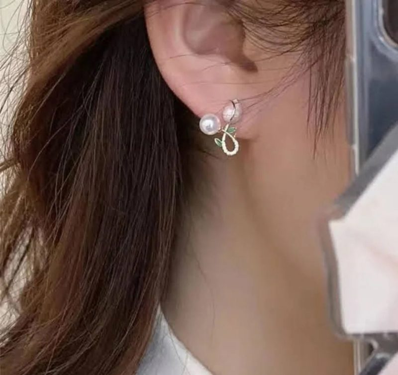 Pink Tulip Stud Earrings - Image 4