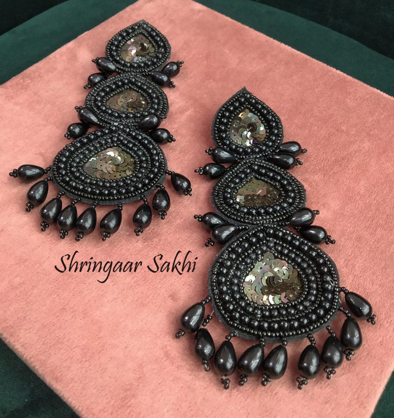 Black Saira Beads Earring - Image 2