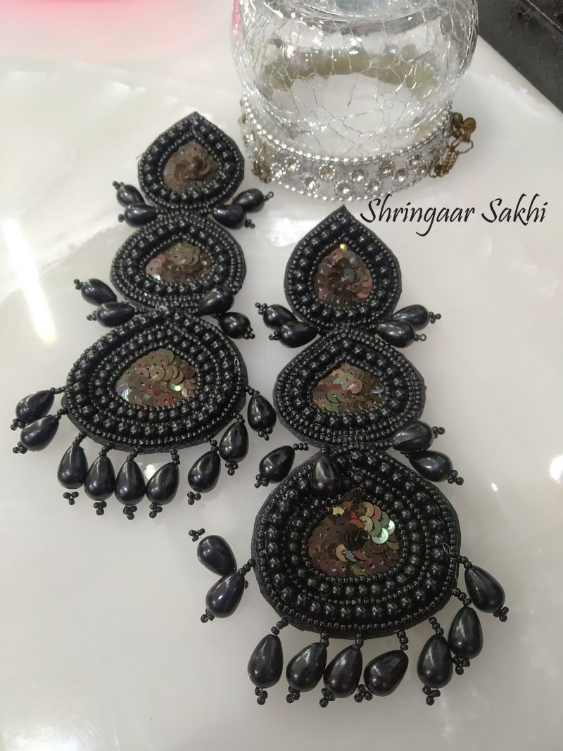 Black Saira Beads Earring