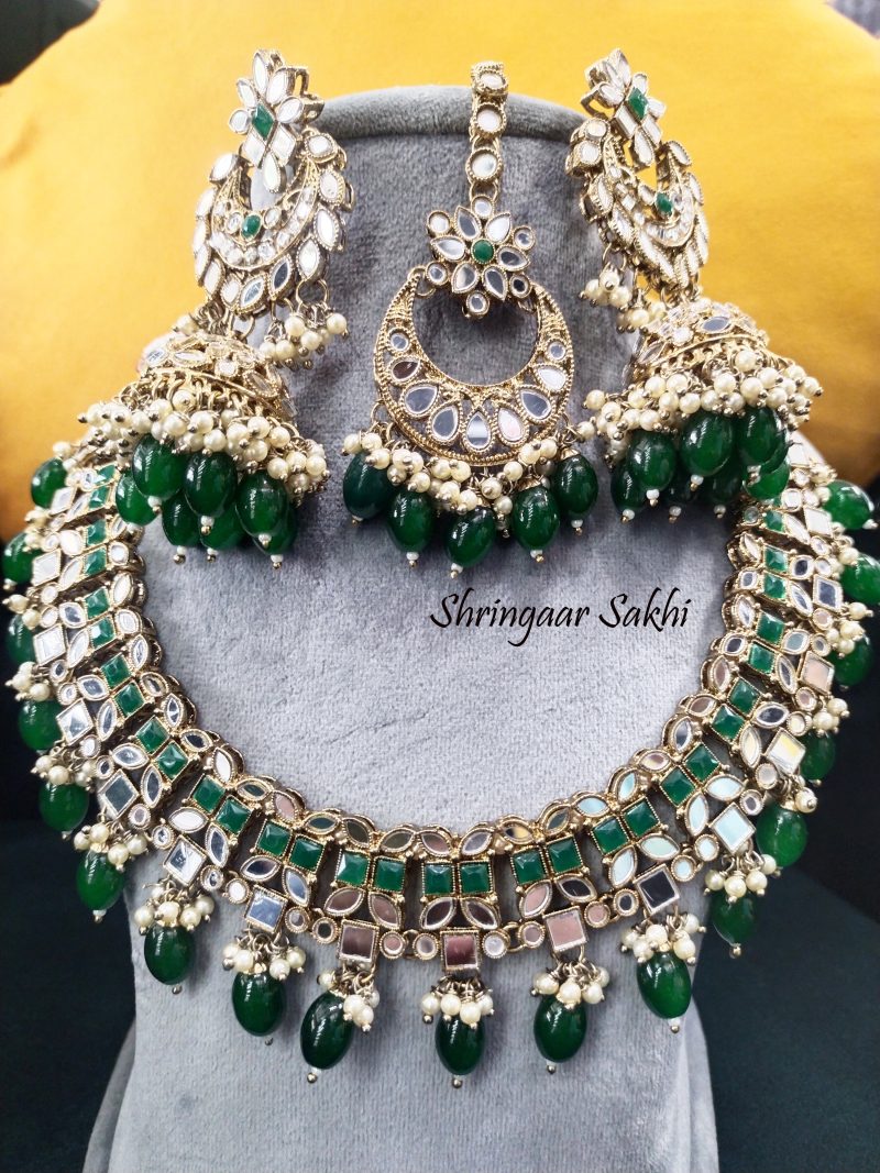 Green Akansha Mirror Necklace Set