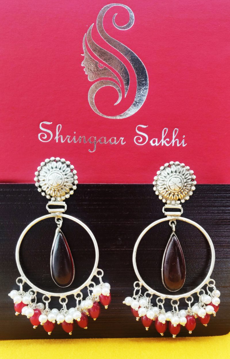 Red Vani Silver Oxidised Earring - Image 2