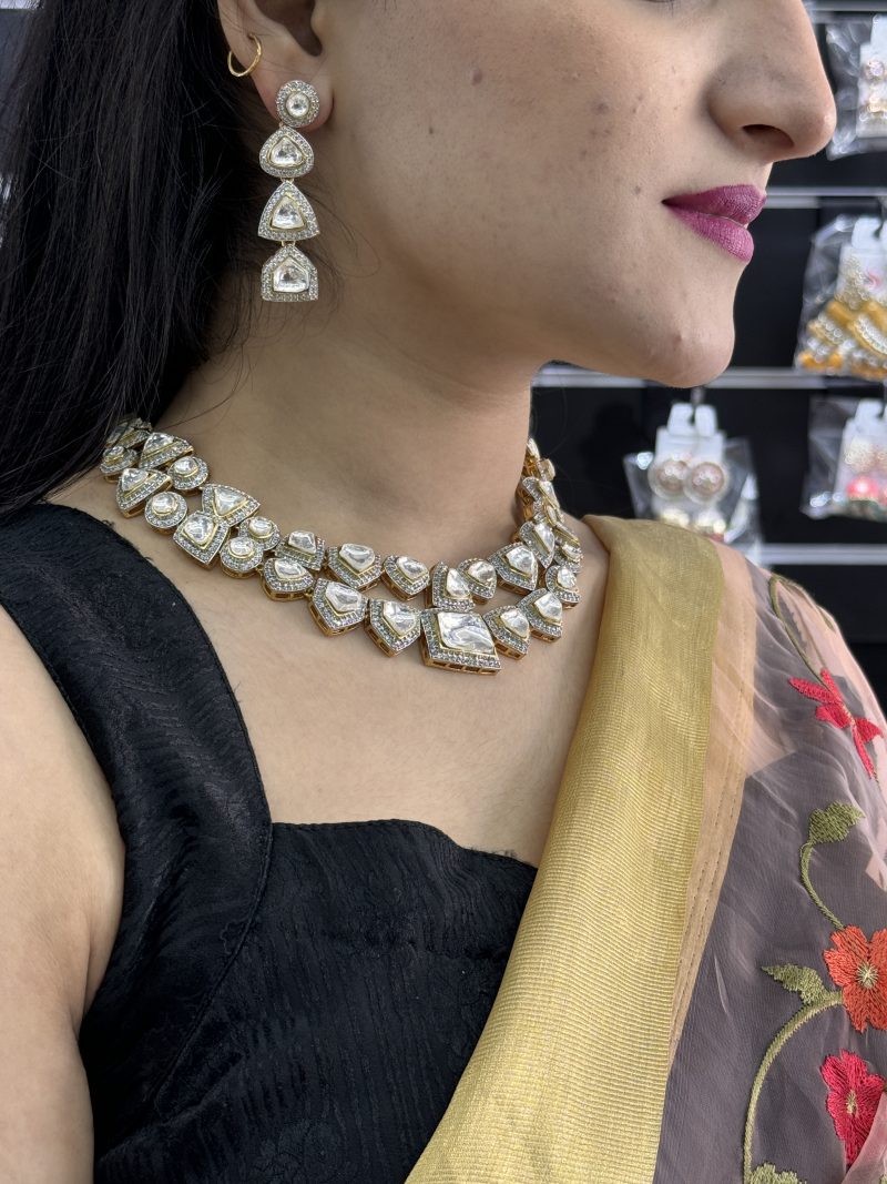 Silver Chandrika Pachi Kundan Necklace Set - Image 2