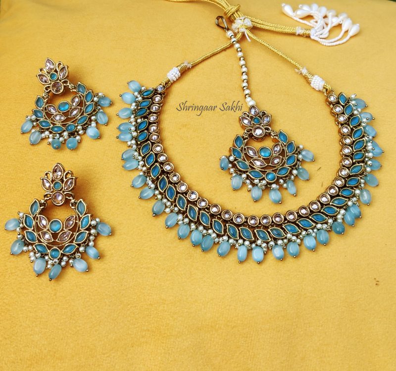 Cyan Sanaya Kundan Combo Set