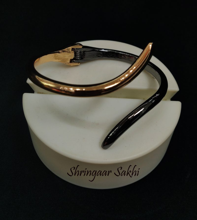 Rosegold Black Bassy Bracelet