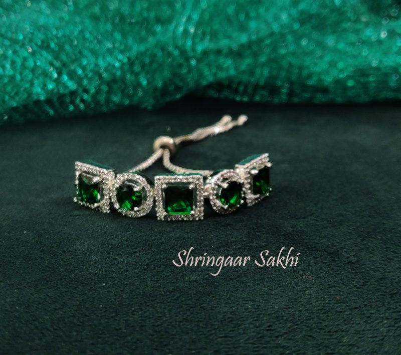 Silver Green Chain Bracelet - Image 2