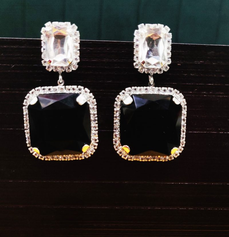 Black Harper AD Earring - Image 3