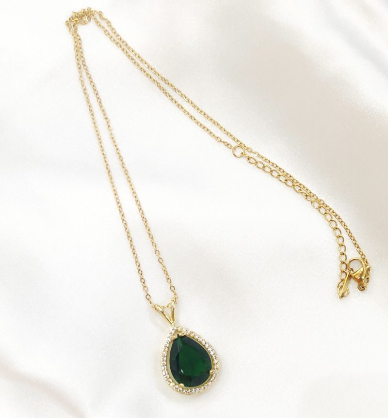 Emerald Green Pendant Chain