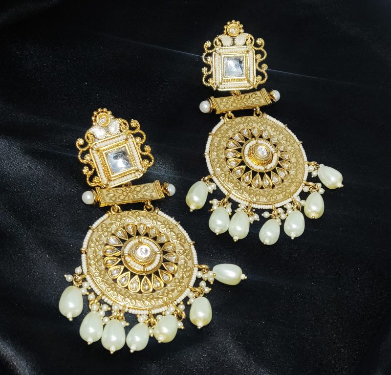 Golden White Brass Earring - Image 4