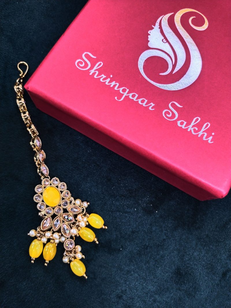 Yellow Golden Prisha Kundan Maang Tikka